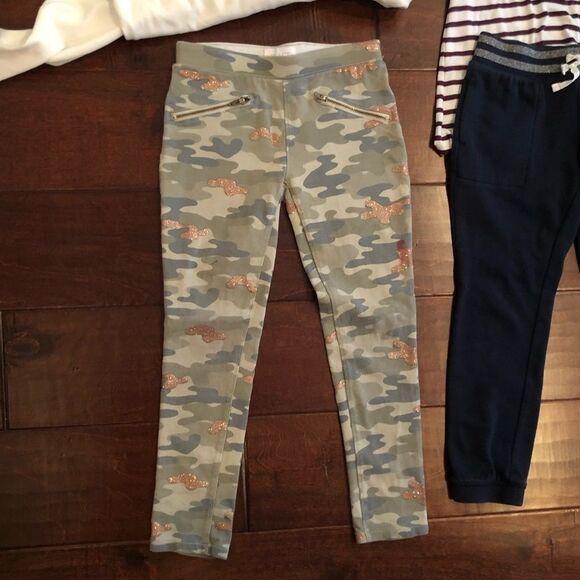 Joggers , shirt and jacket bundle - Picture 6 of 11